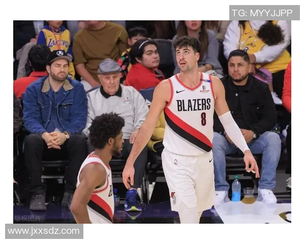 雄鹿与开拓者精彩对决全场录像回放分析与精彩瞬间集锦